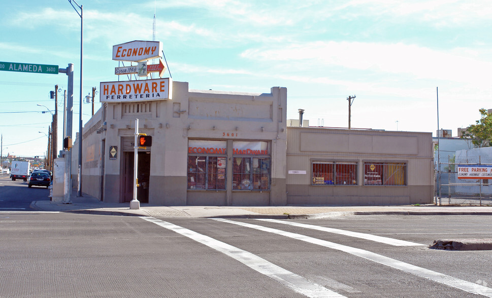 Primary Photo Of 3601 Alameda Ave, El Paso Freestanding For Sale