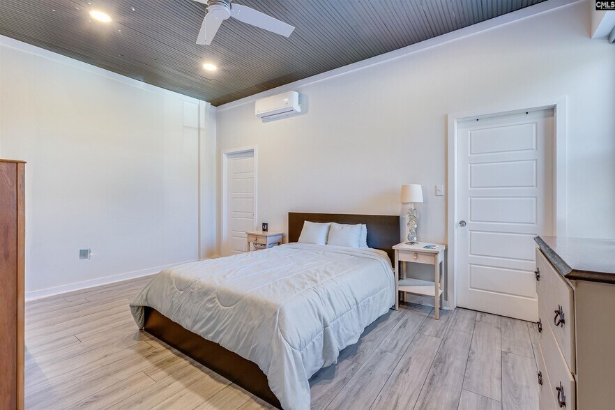 More Photos Of 2701 Cleveland St, Elloree Storefront Retail Residential For Sale