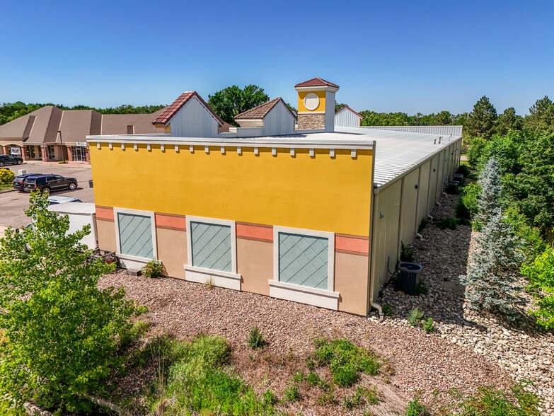 More Photos Of 736 N Andover Rd, Andover Storefront For Sale