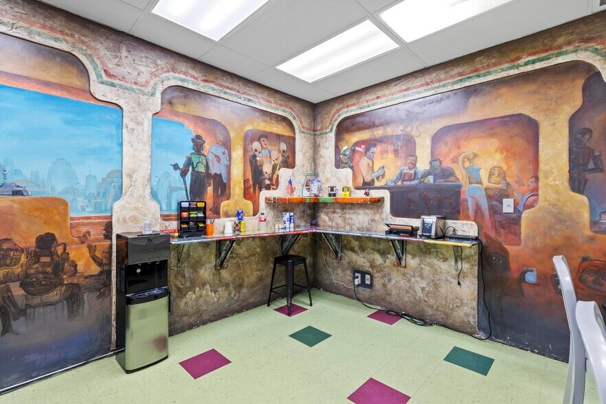 More Photos Of 922 G St, Marysville Loft Creative Space For Lease