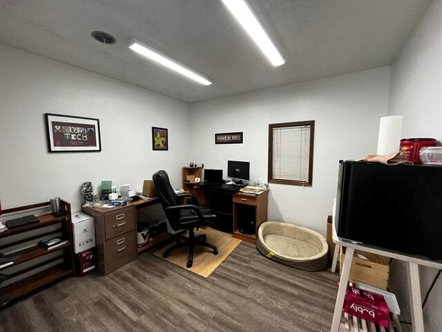 More Photos Of 2479 Riverside Pky, Grand Junction Industrial For Lease