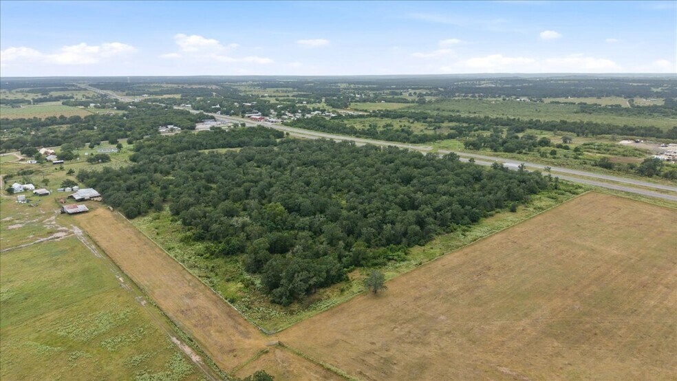 More Photos Of TBD US Highway 290, Paige Land For Lease