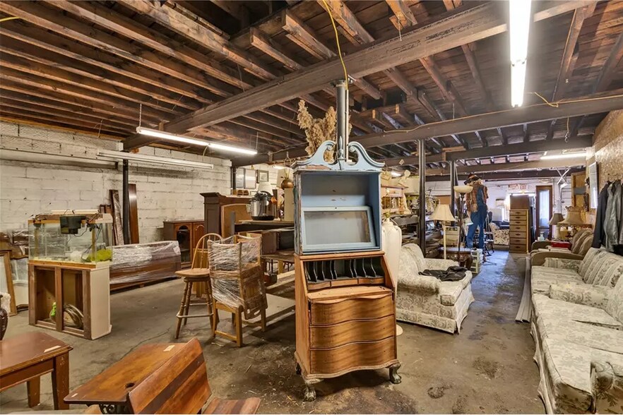 More Photos Of 128 N Washington Ave, Greensburg Warehouse For Sale