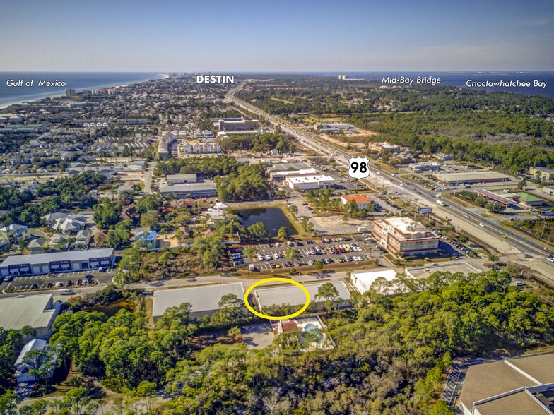 More Photos Of 101 Business Centre Dr, Miramar Beach Service For Lease