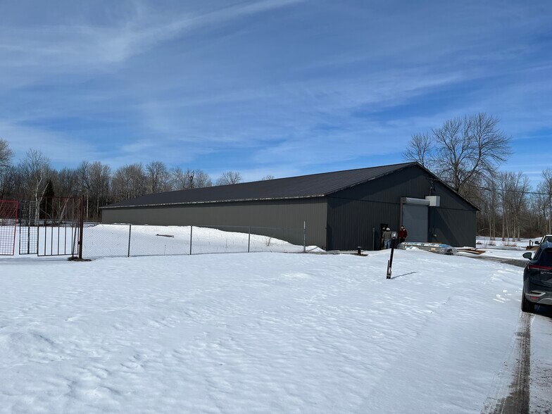 More Photos Of 13373 County Road 2, Morrisburg Industrial For Lease