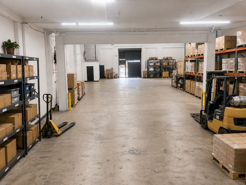 More Photos Of 2023-2043 S Santa Fe Ave, Los Angeles Unknown For Lease