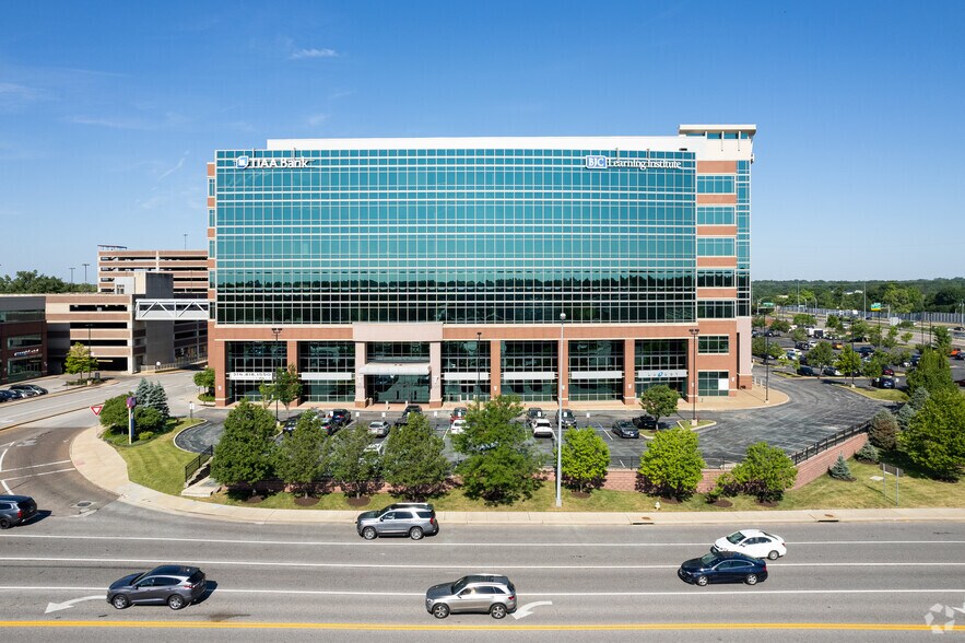 More Photos Of 8300 Eager Rd, Brentwood Office For Lease