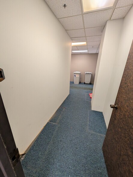 More Photos Of 1314 S king St, Honolulu Medical For Sale