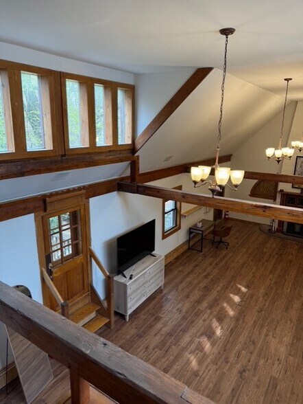 More Photos Of 145 Java St, Brooklyn Lodge Meeting Hall For Lease