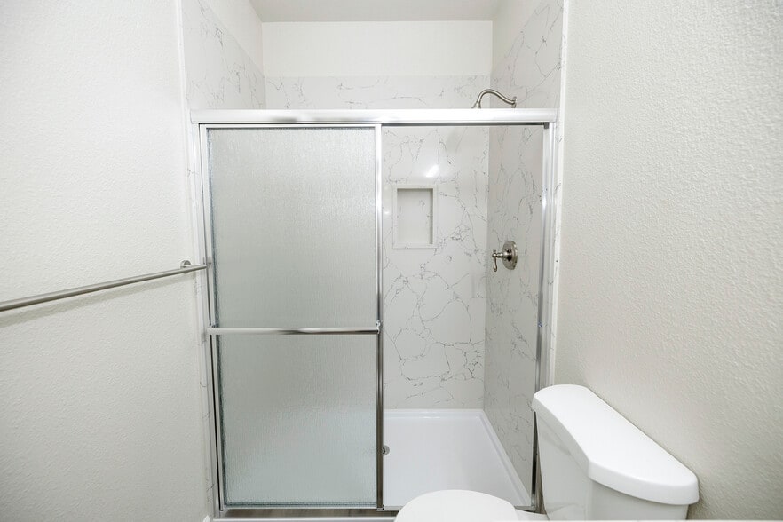 More Photos Of 720 N 2nd St, Patterson Specialty For Sale