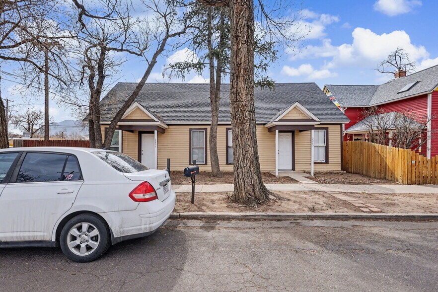 More Photos Of 2201 W Pikes Peak Ave, Colorado Springs Multifamily For Sale