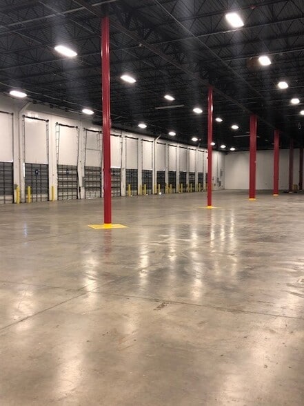 More Photos Of 3355 Enterprise Ave, Weston Warehouse For Lease