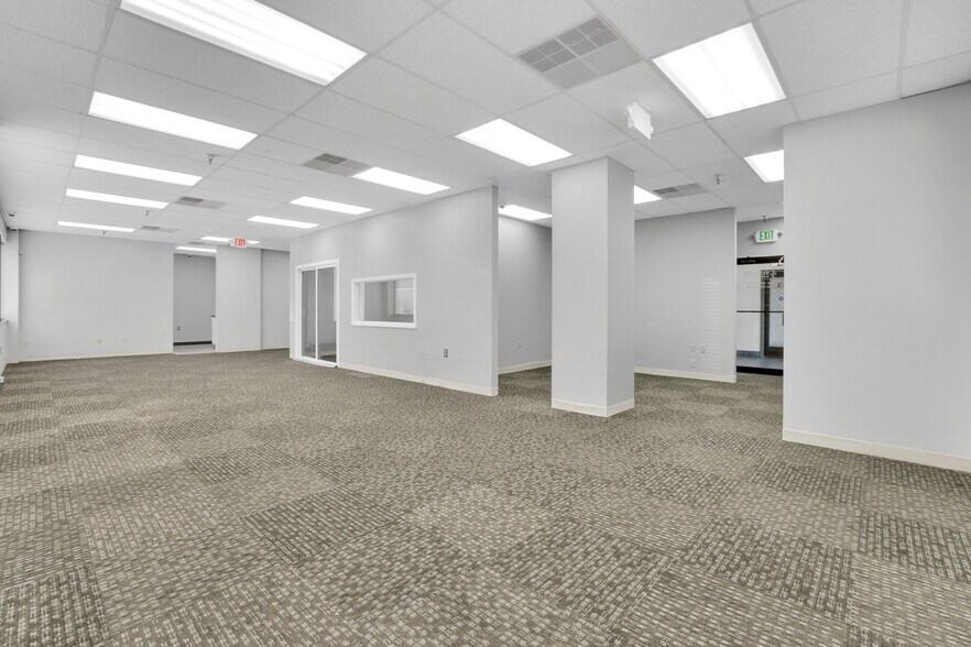 More Photos Of 209 Elden St, Herndon Medical For Lease