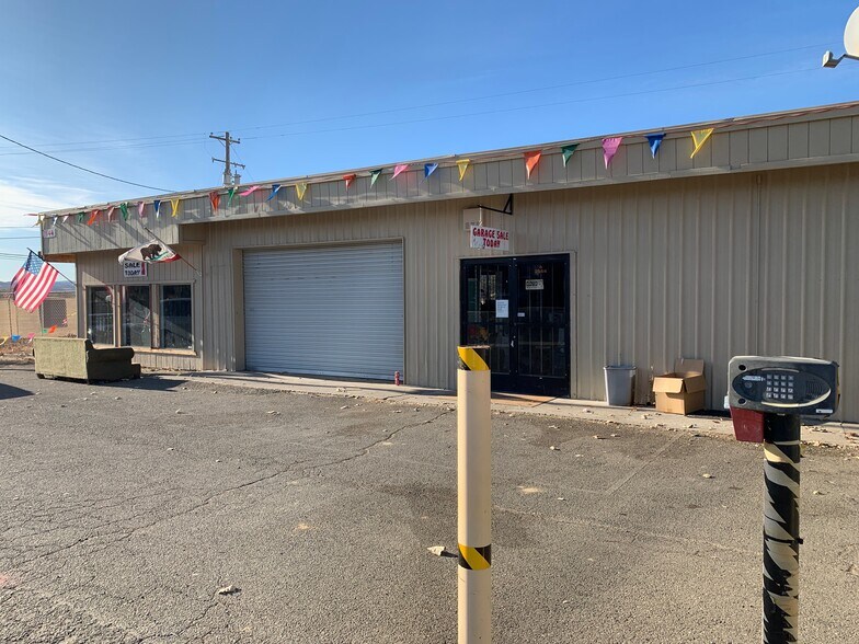 More Photos Of 2544 E State Hwy 20, Nice Self Storage For Sale