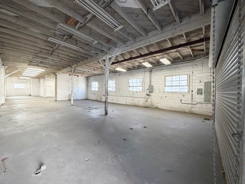 More Photos Of 4401 Firestone Blvd, South Gate Flex For Lease