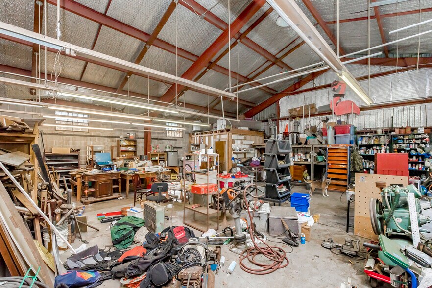 More Photos Of 2008 North St, Baton Rouge Office For Sale