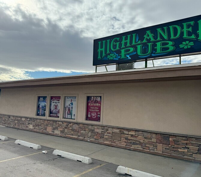 More Photos Of 6194 Highland Dr, Salt Lake City Restaurant For Sale