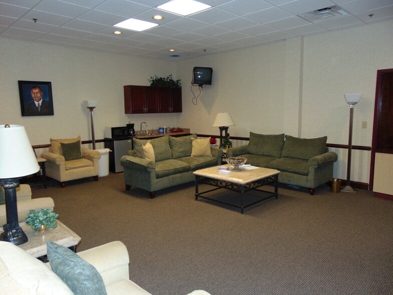 More Photos Of 1170 N Hairston Rd, Stone Mountain Religious Facility For Sale