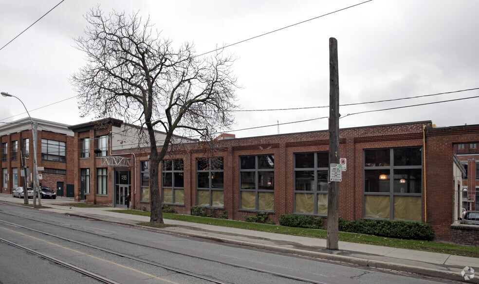 More Photos Of 235-249 Dufferin St, Toronto Office For Lease