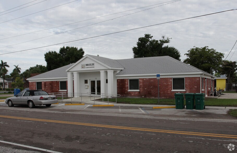 More Photos Of 128 W Charlotte Ave, Punta Gorda Office Residential For Sale