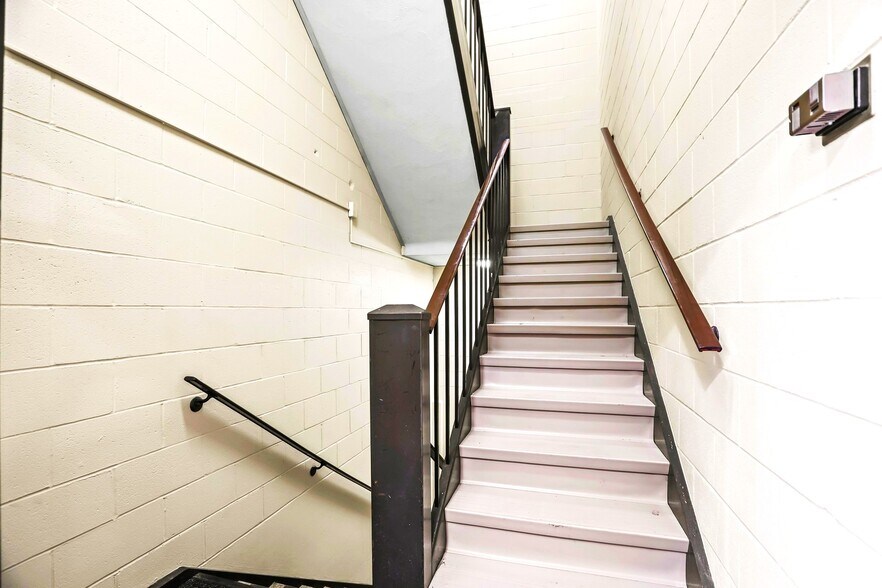 More Photos Of 1300 Hamilton Ave, Trenton Bank For Sale