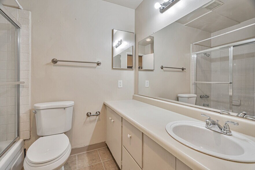 More Photos Of 555 S 10th St, San Jose Apartments For Sale