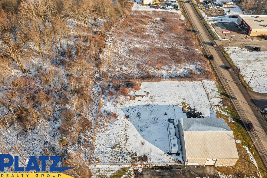 More Photos Of 2000 McCartney Rd, Youngstown Warehouse For Sale
