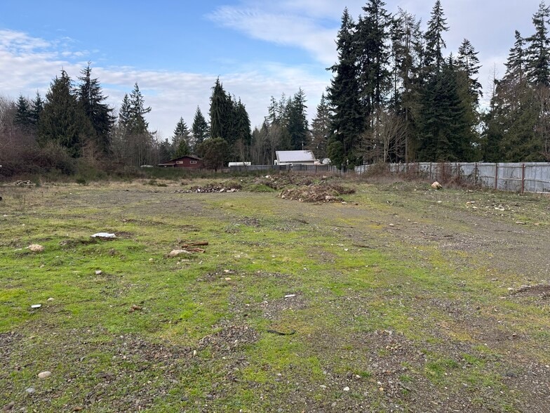 More Photos Of 212 N Gales St, Port Angeles Warehouse For Sale
