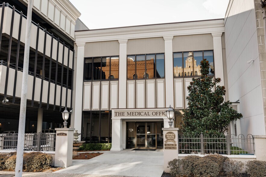 More Photos Of , Monroe Unknown For Sale