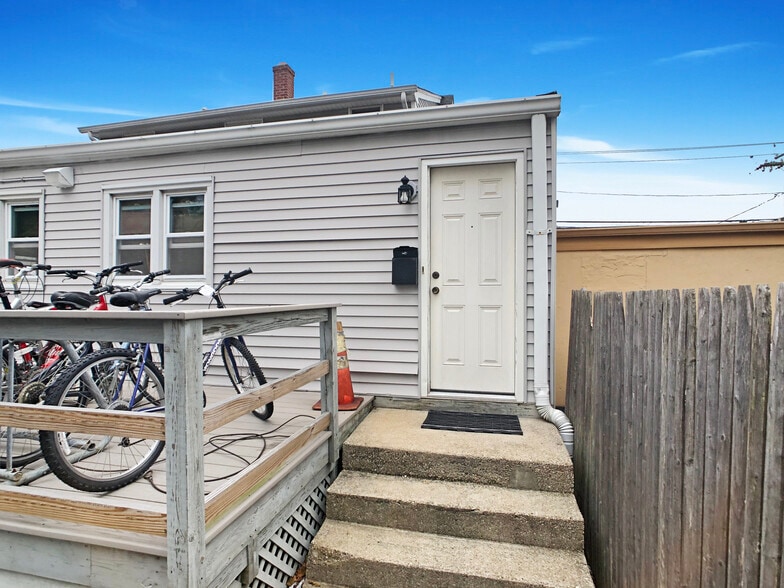 More Photos Of 270 Larkfield Rd, East Northport Storefront Retail Office For Sale