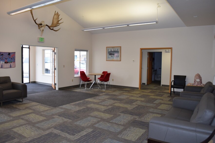 More Photos Of 110 N Willow St, Kenai Office For Lease