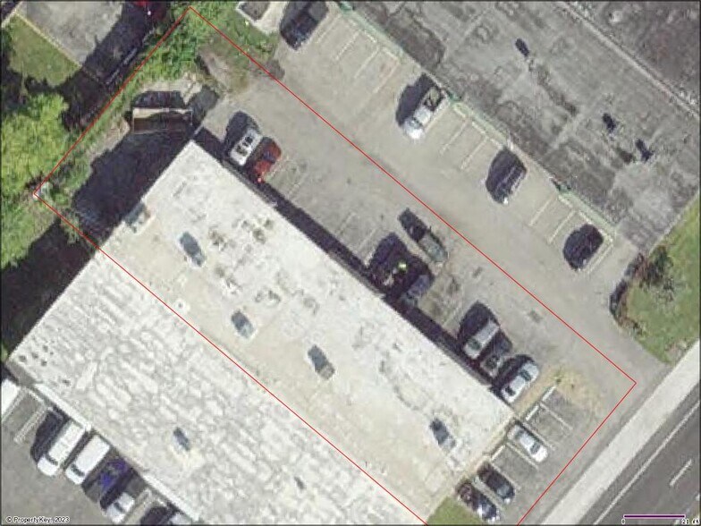 More Photos Of 1441 SW 12th Ave, Pompano Beach Showroom For Lease