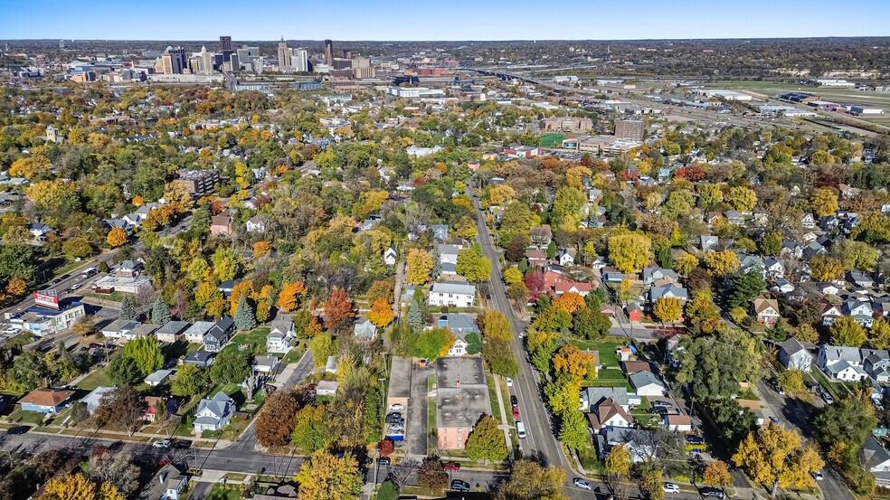 More Photos Of 729 Oakdale Ave, Saint Paul Apartments For Sale