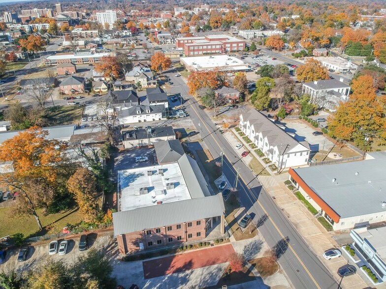 More Photos Of 1434 22nd Ave, Tuscaloosa Office For Sale