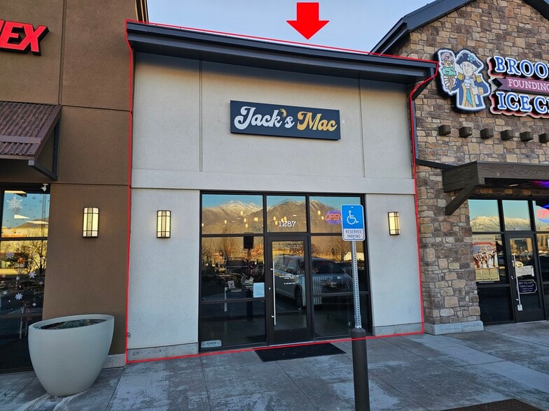 Primary Photo Of 1289 N Canyon Creek Pky, Spanish Fork Storefront Retail Office For Lease