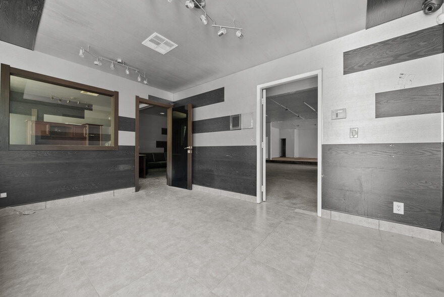 More Photos Of 1130 N Maclay Ave, San Fernando Warehouse For Lease