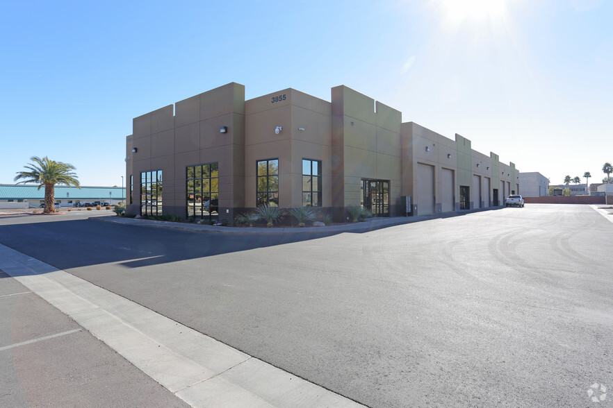 More Photos Of 3855 E Patrick Ln, Las Vegas Warehouse For Lease