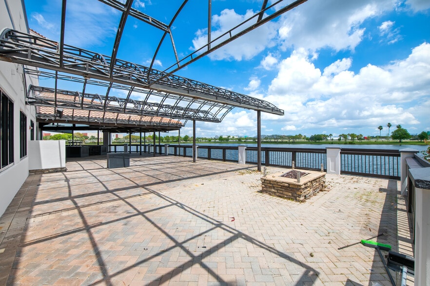 More Photos Of 15500 SW 29th St, Miramar Restaurant For Lease