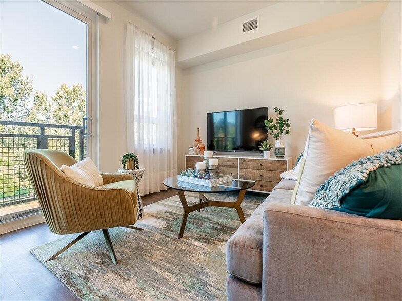 More Photos Of 2200 W Meeker St, Kent Apartments For Lease