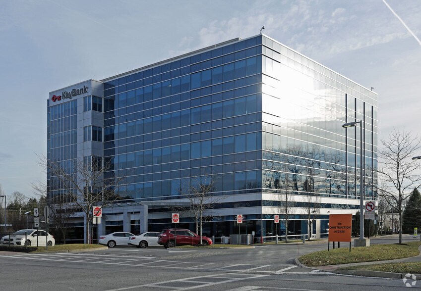 More Photos Of 2515 South Rd, Poughkeepsie Medical For Lease