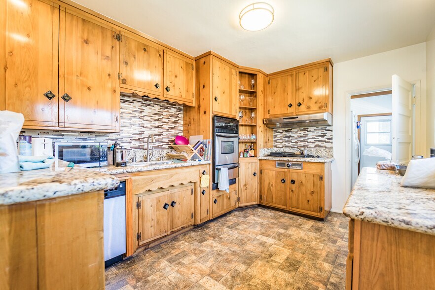 More Photos Of 3791-3793 10th Ave, San Diego Apartments For Sale