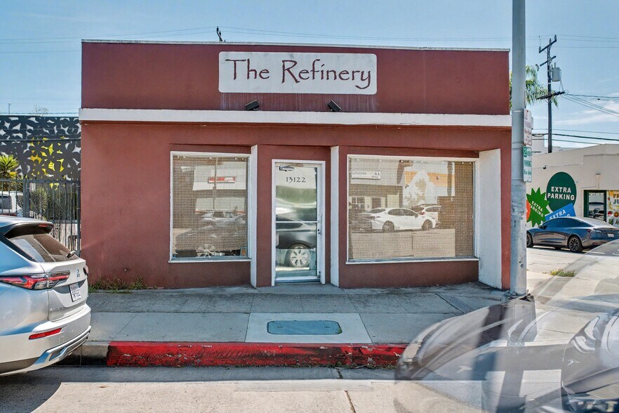 More Photos Of 13122 W Washington Blvd, Los Angeles Freestanding For Sale