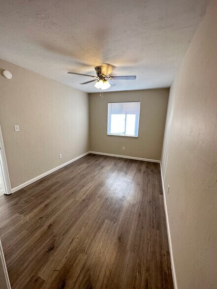More Photos Of 1554 Lake Ave, Tallahassee Apartments For Sale