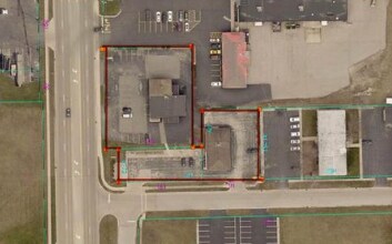 More Photos Of 7901 N Alpine Rd, Loves Park Freestanding For Sale