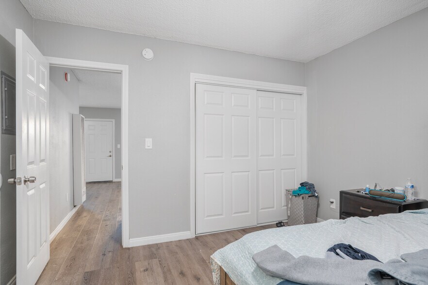 More Photos Of 6653 Darby Ave, Reseda Apartments For Sale