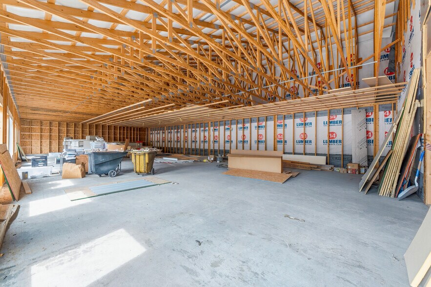 More Photos Of 600 Pittsburgh Rd, Uniontown Auto Dealership For Sale