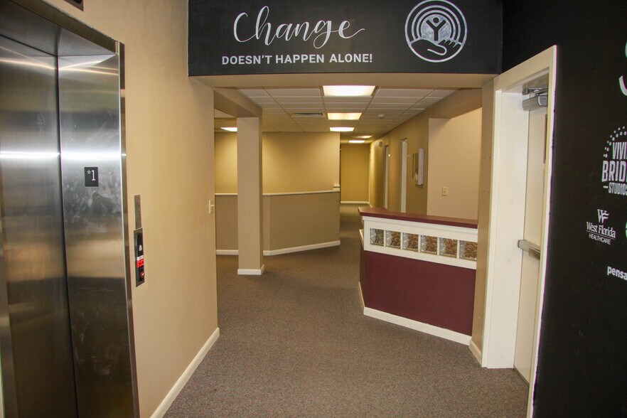 More Photos Of 1301 Government St, Pensacola Flex For Sale