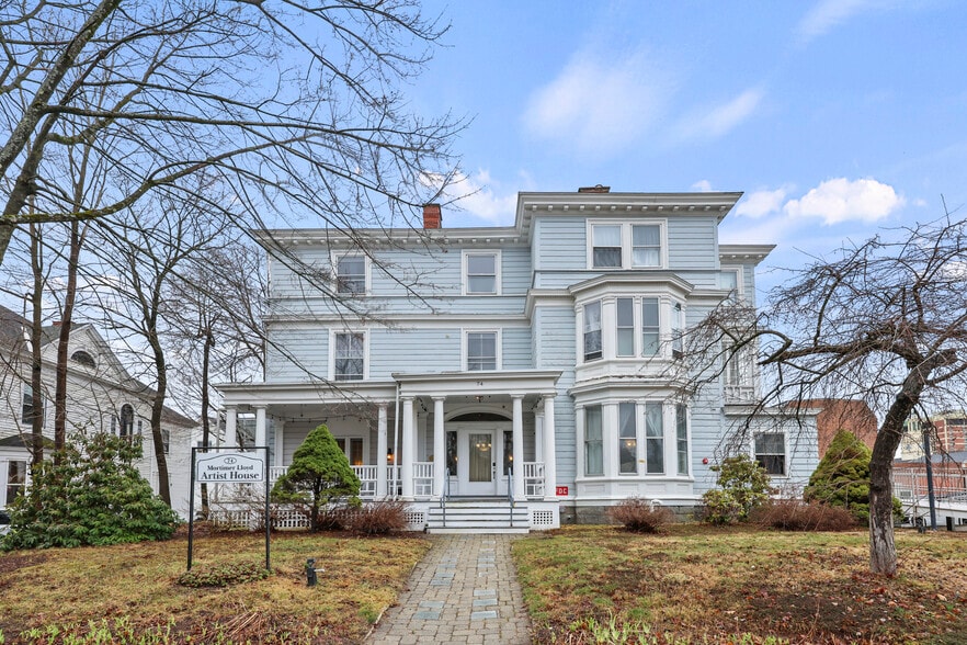 Primary Photo Of 74 Wendell Ave, Pittsfield Hotel For Sale