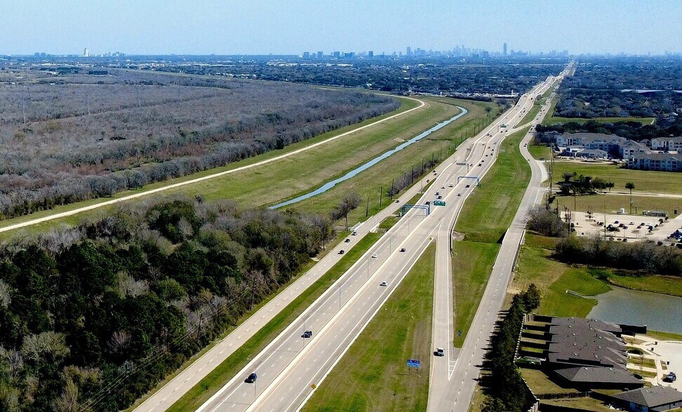 More Photos Of SEC 2 Grand Mission Park Dr, Richmond Land For Sale