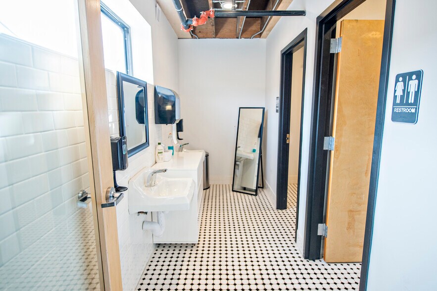 More Photos Of 970 Yuma St, Denver Loft Creative Space For Lease